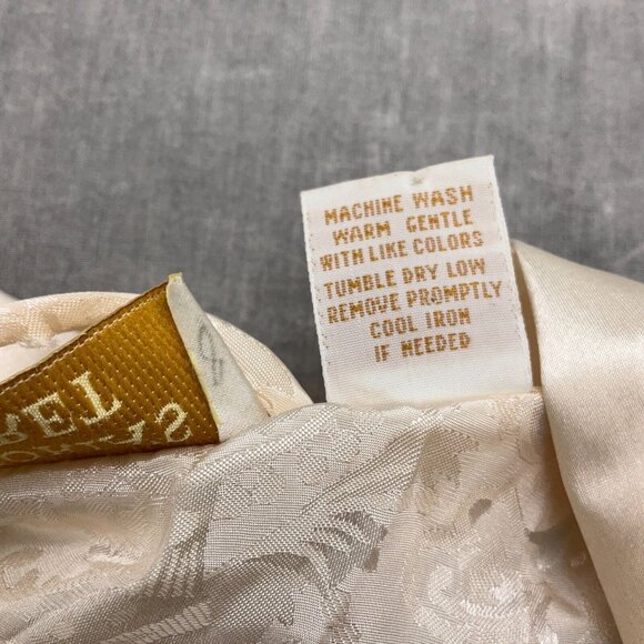 Victoria's Secret Robe Women Small Ivory Tasseled Belt Floral Damask Long Flaw‎ - Picture 7 of 14